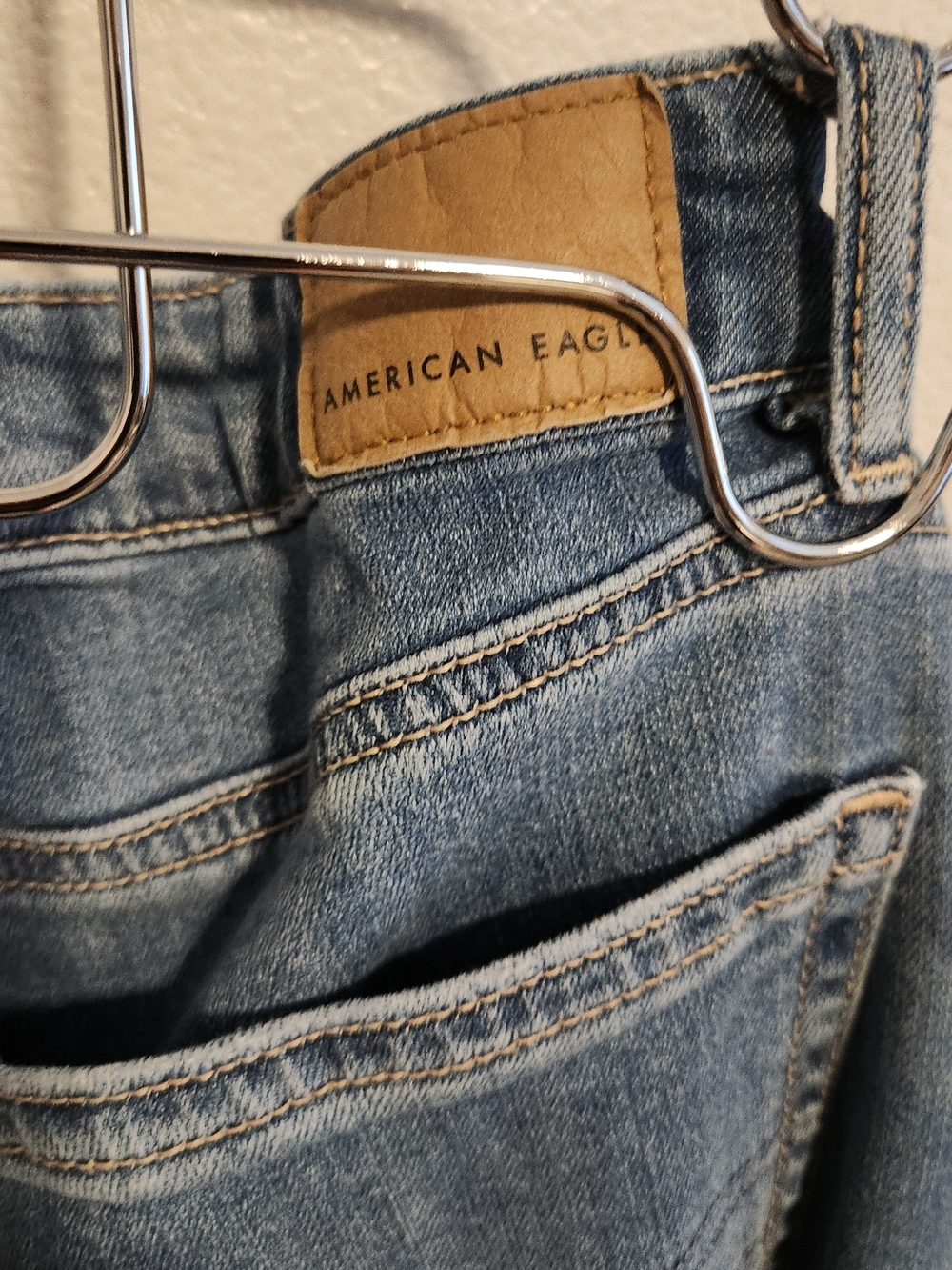 American Eagle Super High Rise Baggy Wide Leg Jeans Size 4 Blue Stretch Denim - Picture 3 of 11